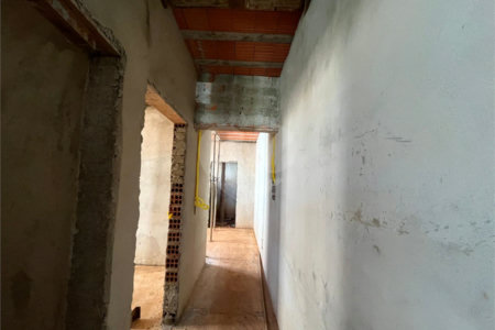 Casa à venda com 2 quartos, sendo 1 suíte,  no condomínio Tivolli, Itapetininga - SP