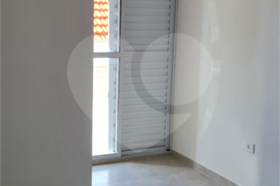 Casa para alugar com 2 suítes no condomínio Residencial Esperança, São Paulo - SP