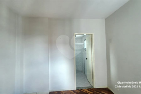 Apartamento à venda com 3 quartos, sendo 1 suíte, em Vila Gilda, Santo André, SP