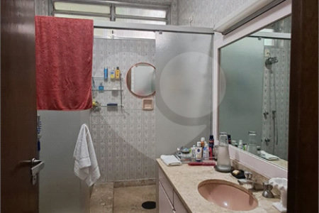 Casa Térrea à venda com 3 quartos, sendo 1 suíte, em Alto da Lapa, São Paulo, SP