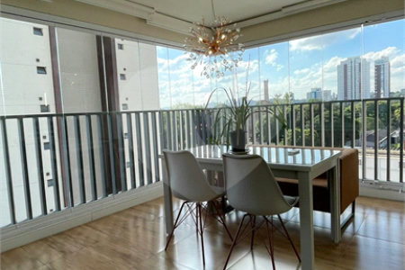 Apartamento à venda com 4 quartos, sendo 2 suítes, em Pinheiros, São Paulo, SP