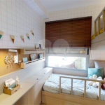 Apartamento novo com 02 Dormitórios e uma Suíte.