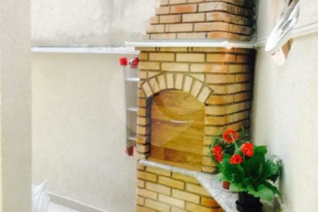 Casa à venda com 3 quartos, sendo 1 suíte,  no condomínio Praça Doutor José Augusto César,12, São Paulo - SP