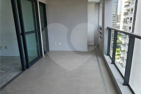 Apartamento à venda com 3 quartos, sendo 1 suíte, em Chácara Santo Antônio, São Paulo, SP