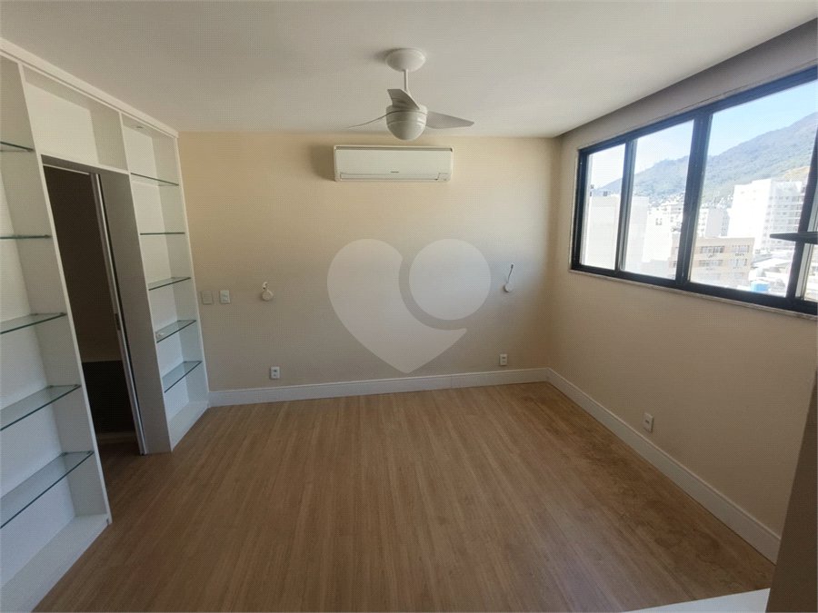 Cobertura à venda com 3 quartos, sendo 2 suítes, em Tijuca, Rio de Janeiro, RJ