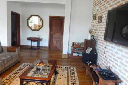 Casa Térrea à venda com 3 suítes em Jardim Prudência, São Paulo, SP
