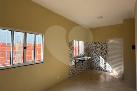 Casa à venda com 2 quartos em Residencial Solaris, Ponta Porã, MS