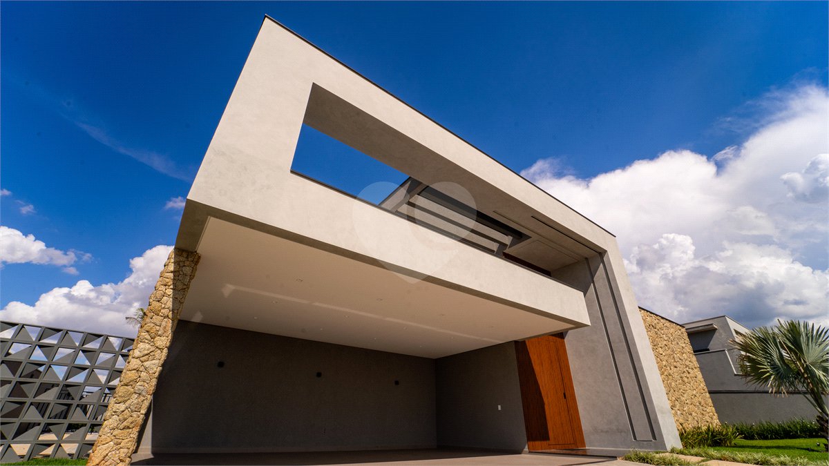 Casa à venda com 4 suítes no condomínio Saint Patrick, Sorocaba - SP