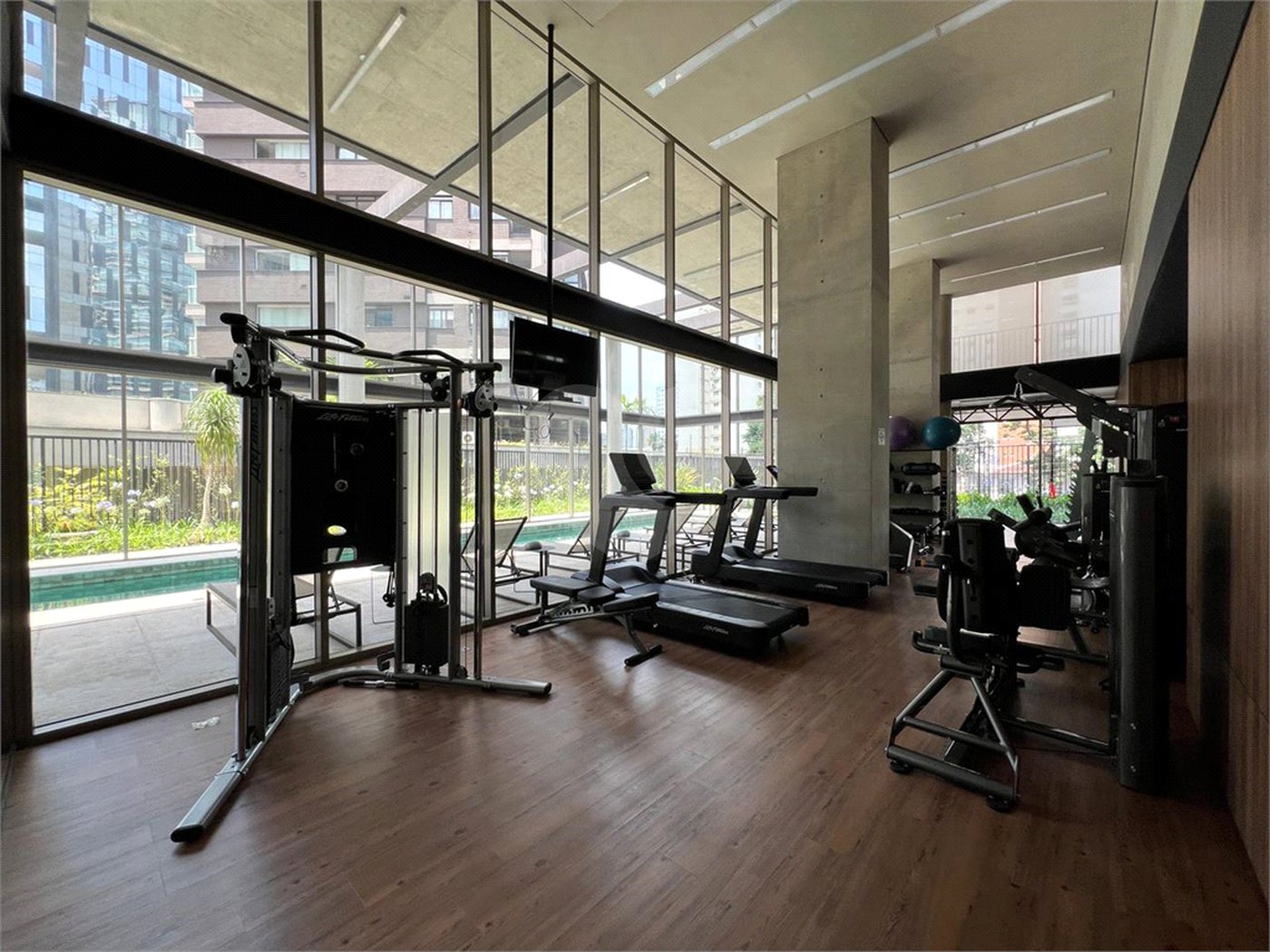 Apartamento à venda com 3 suítes em Vila Olímpia, São Paulo, SP