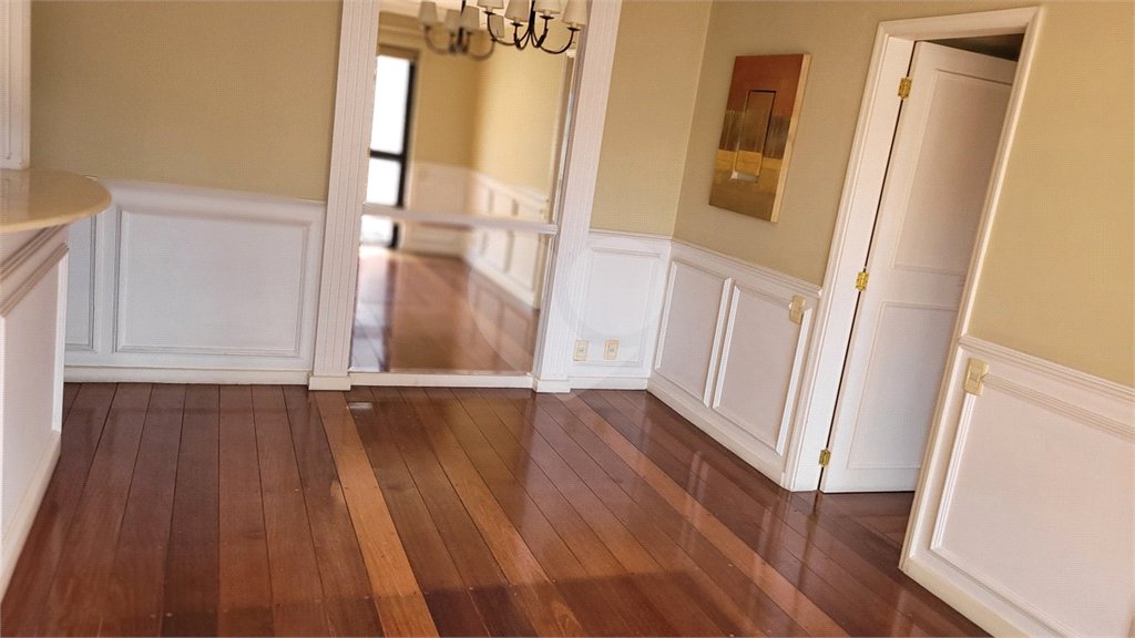 Apartamento à venda com 2 quartos, sendo 1 suíte, em Jardim Paulista, São Paulo, SP