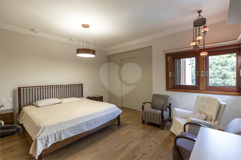 Casa à venda com 4 quartos, sendo 3 suítes,  no condomínio Royal Park, Ribeirão Preto - SP