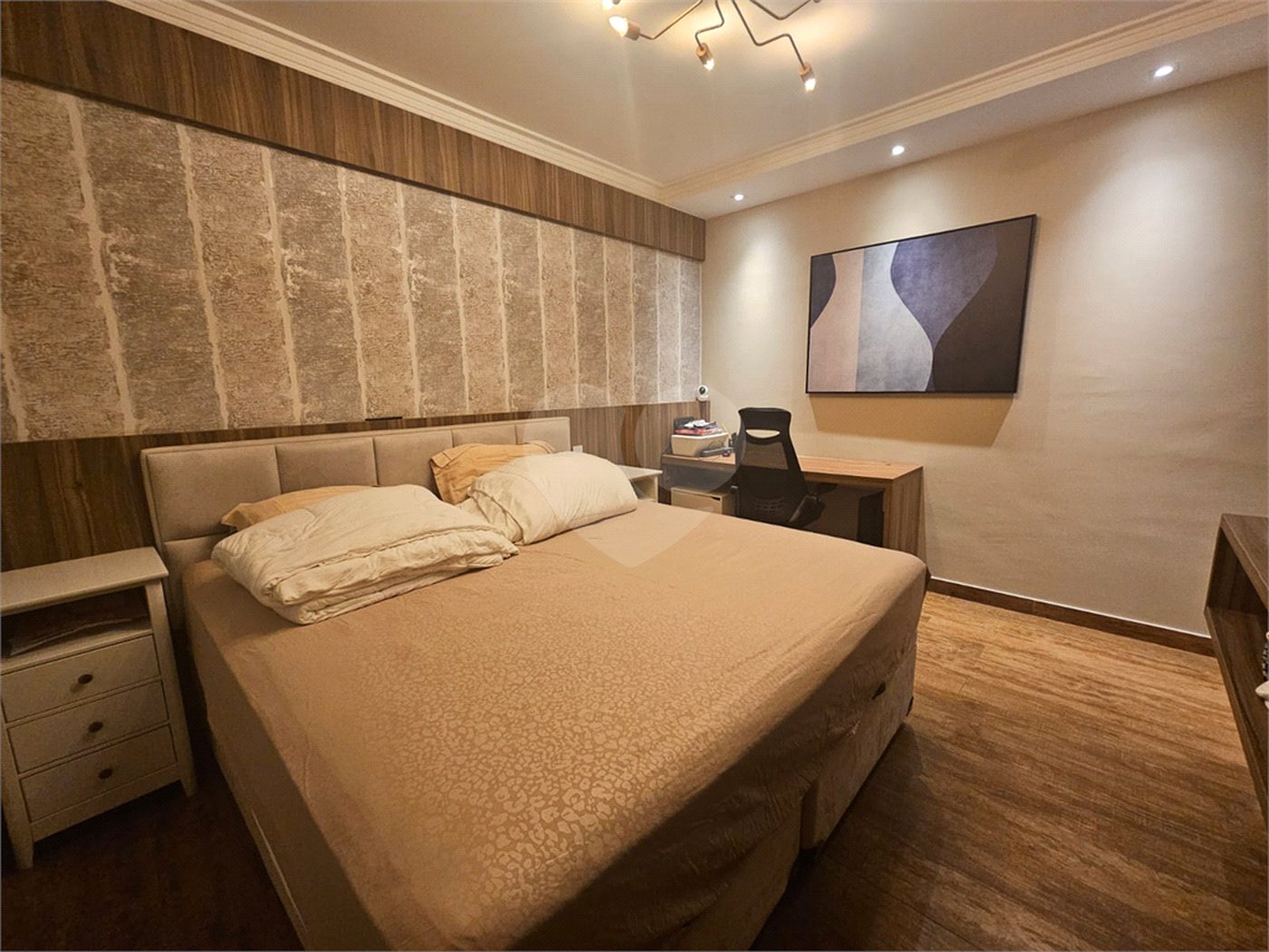 Apartamento à venda com 3 suítes em Santa Teresinha, São Paulo, SP