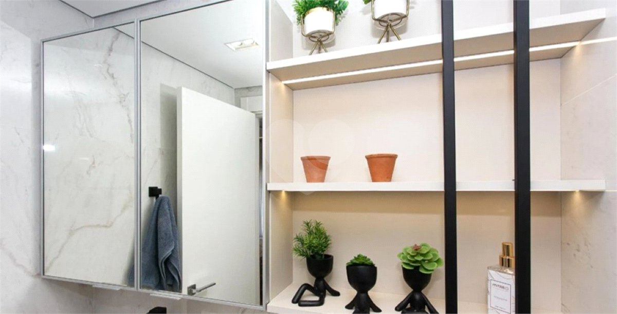 Apartamento à venda com 2 quartos, sendo 1 suíte, em Chácara Seis de Outubro, São Paulo, SP