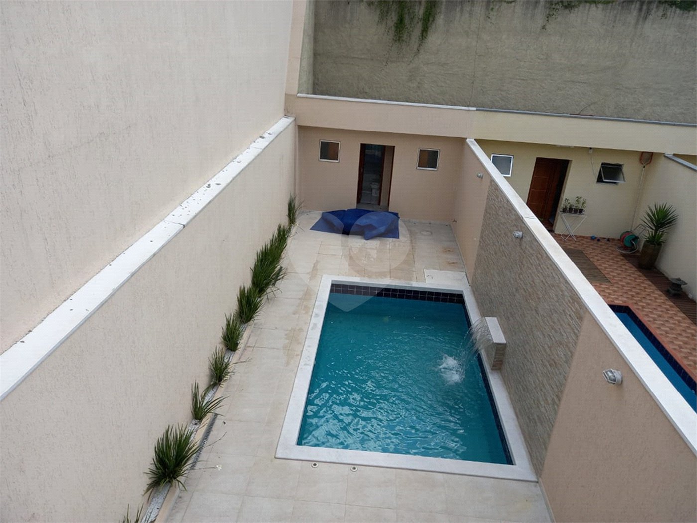 Casa para alugar com 4 suítes no condomínio Milenium, São Paulo - SP