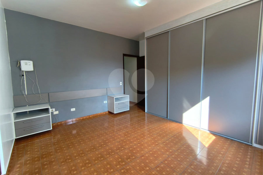 Sobrado à venda com 3 quartos, sendo 1 suíte, em Vila Albertina, São Paulo, SP