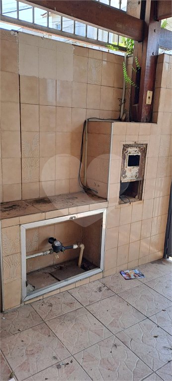 Sobrado à venda com 2 quartos em Vila Medeiros, São Paulo, SP