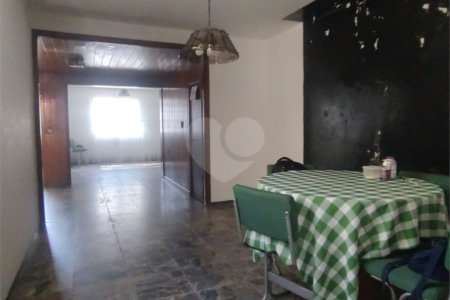 Sobrado à venda com 3 quartos em Pinheiros, São Paulo, SP