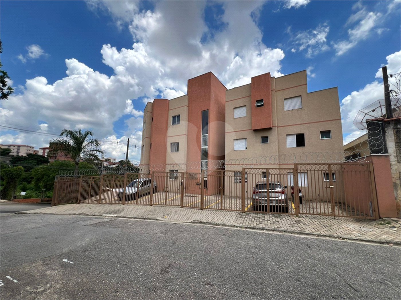 Apartamento à venda com 1 quarto em Jardim Simus, Sorocaba, SP