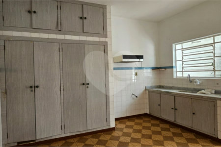 Casa à venda com 4 quartos em Vila Hamburguesa, São Paulo, SP