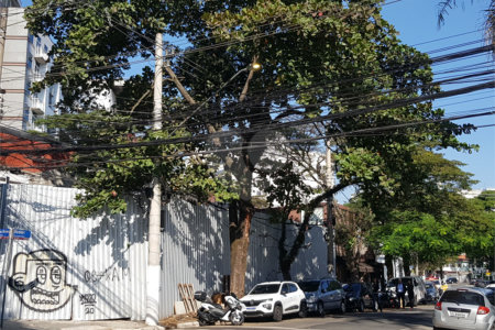 Sobrado à venda com 1 quarto em Granja Julieta, São Paulo, SP