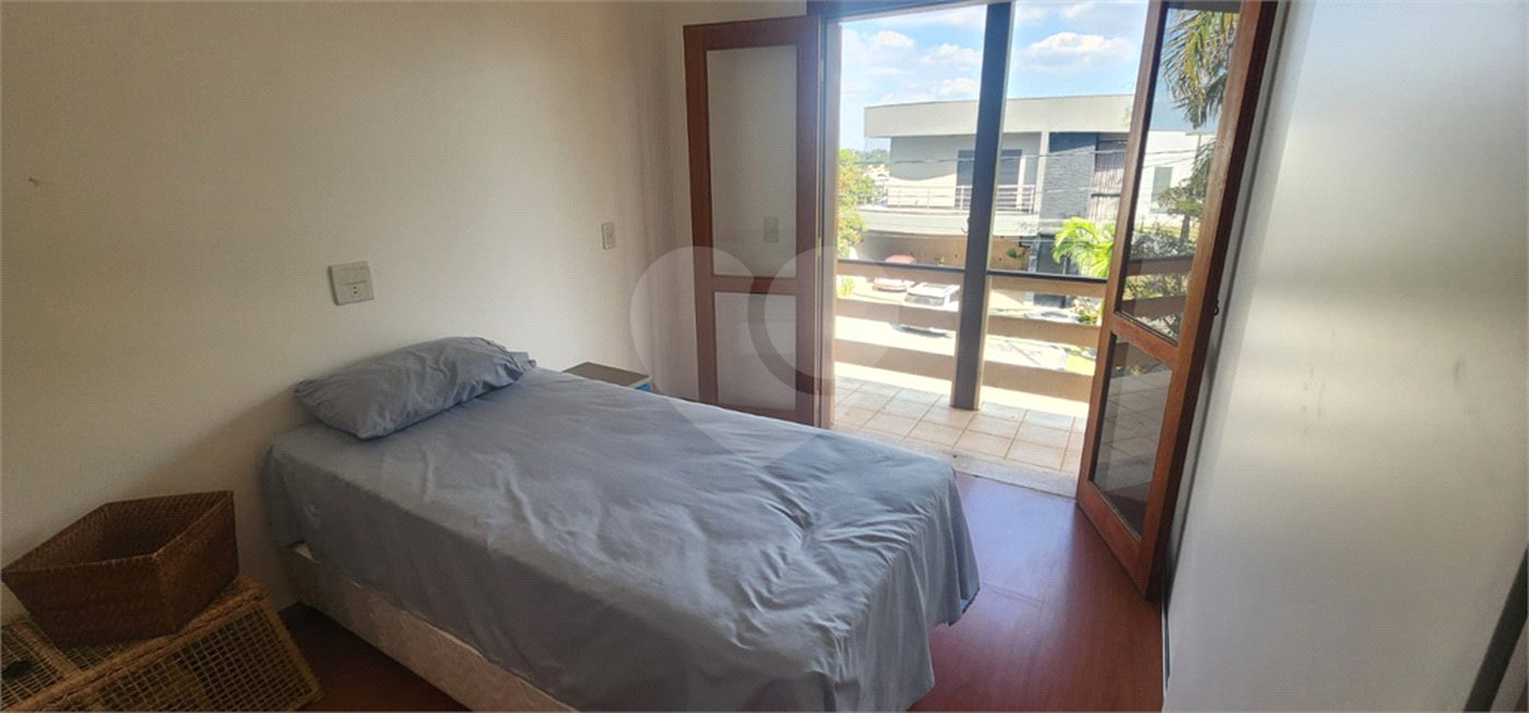 Casa à venda com 4 quartos, sendo 2 suítes, no condomínio Delle Stelle, Louveira - SP