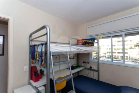 Apartamento para alugar com 3 quartos, sendo 1 suíte, em Água Branca, São Paulo, SP