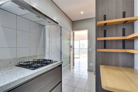 Apartamento à venda com 3 quartos, sendo 1 suíte, em Santo Amaro, São Paulo, SP