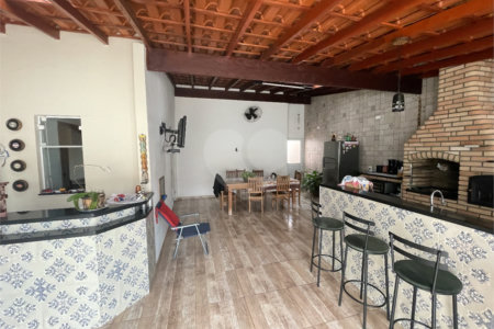 Casa à venda com 2 quartos, sendo 1 suíte, em Vila Angélica, Sorocaba, SP