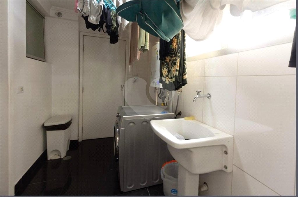Apartamento à venda com 2 quartos, sendo 1 suíte,  em Jardim Paulista, São Paulo, SP