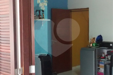 Sobrado à venda com 2 suítes em Jardim Obelisco, Poá, SP