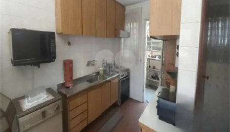 Sobrado à venda com 3 quartos, sendo 1 suíte,  em Santana, São Paulo, SP