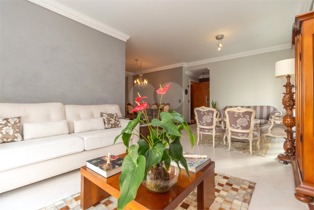 Apartamento à venda com 3 suítes em Chácara Flora, São Paulo, SP