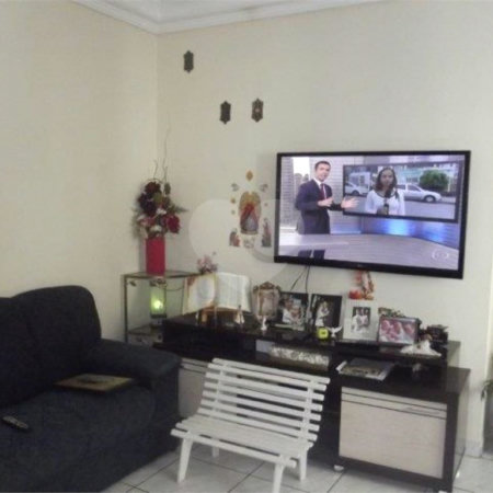 Sobrado à venda com 2 quartos, sendo 1 suíte, em Vila Dalila, São Paulo, SP