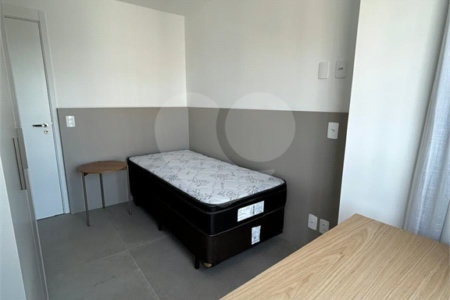Apartamento à venda com 3 suítes em Santo Amaro, São Paulo, SP