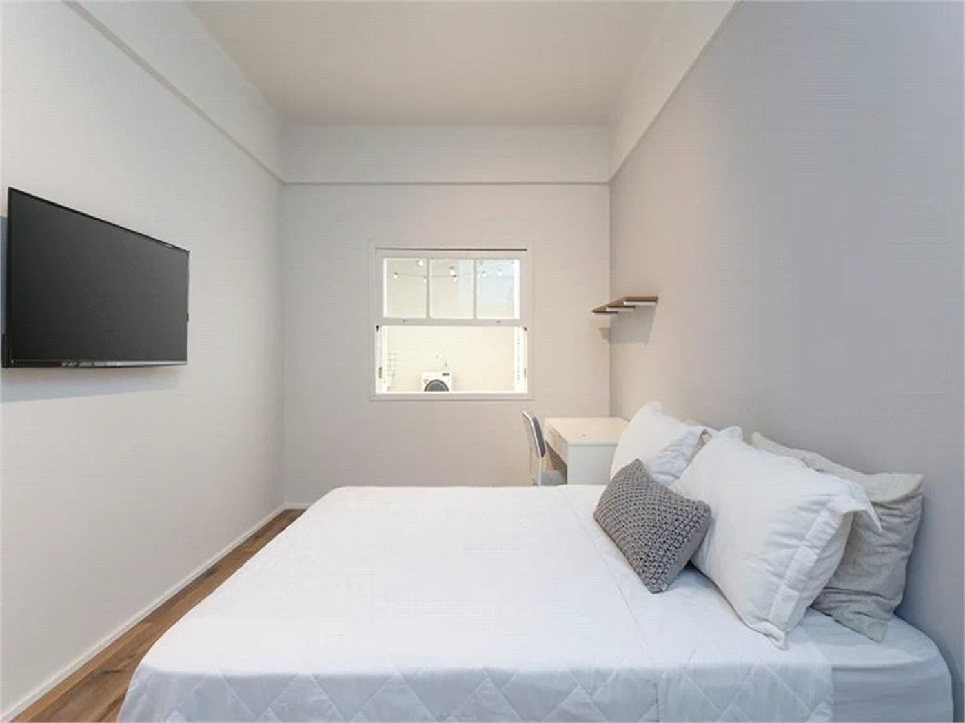 Apartamento à venda com 4 quartos, sendo 1 suíte, em Pinheiros, São Paulo, SP
