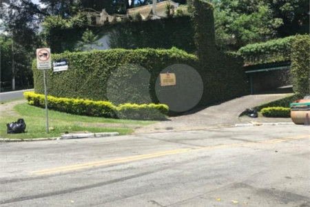 Casa à venda com 8 suítes em Morumbi, São Paulo, SP