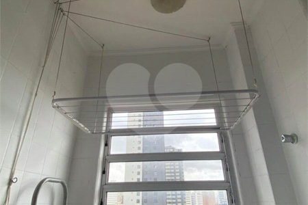 Apartamento a venda Paraíso 1 dormitório 1 banheiro 40 metros quadrados