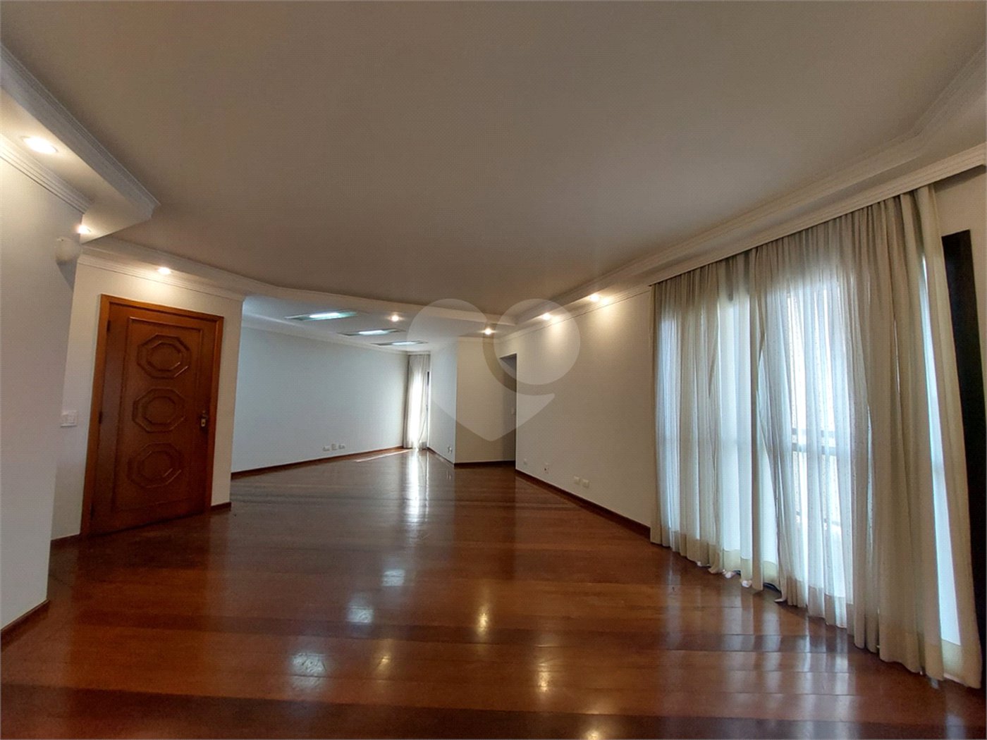 Apartamento à venda com 3 quartos, sendo 1 suíte, em Parque São Domingos, São Paulo, SP