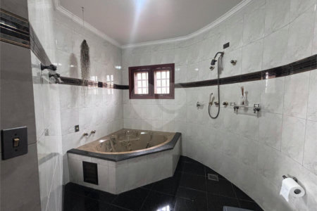 Casa à venda com 4 quartos, sendo 2 suítes,  no condomínio Granja Olga Ii, Sorocaba - SP
