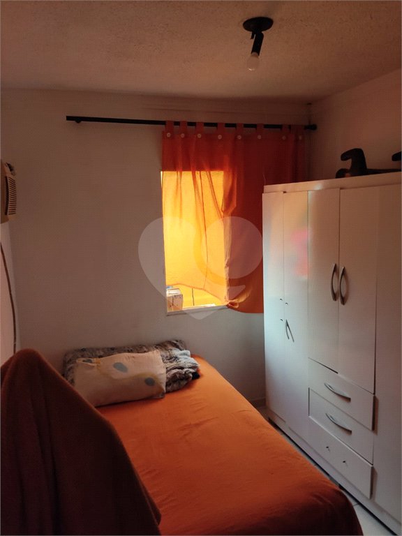 Casa à venda com 2 quartos no condomínio Terra Nova, São José dos Campos - SP