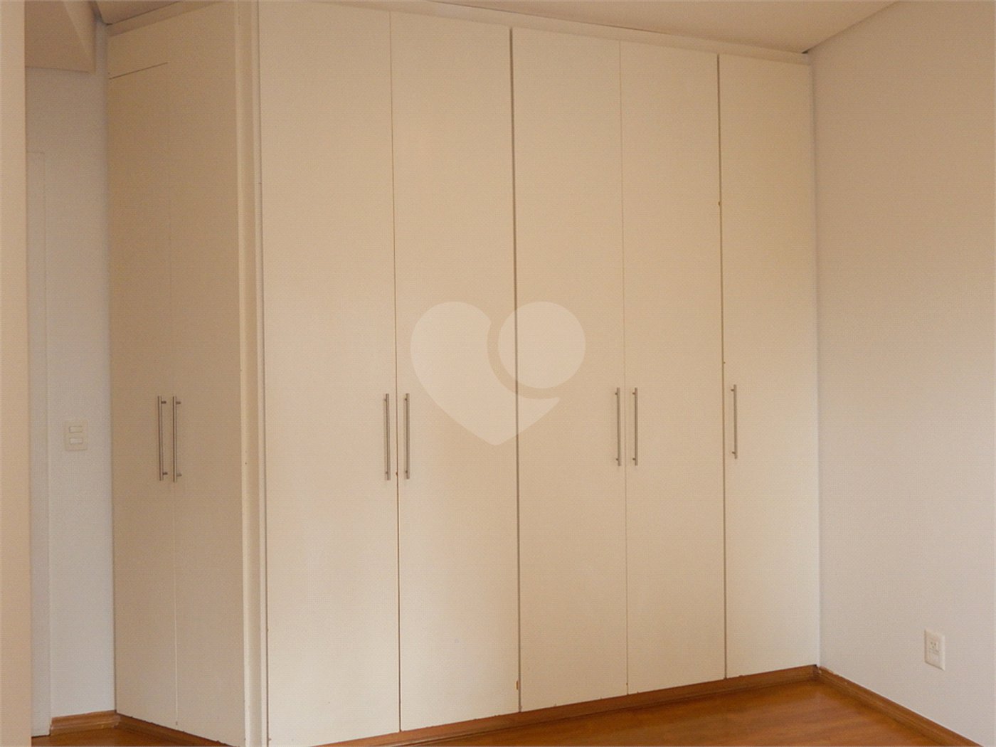 Apartamento à venda com 4 suítes em Moema, São Paulo, SP