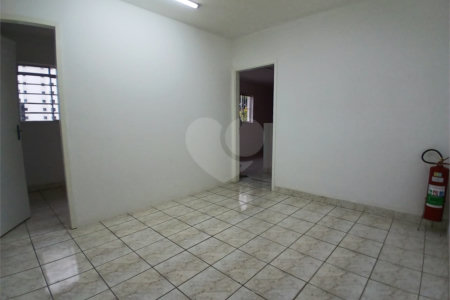 Casa para alugar com 3 quartos em Vila Hamburguesa, São Paulo, SP