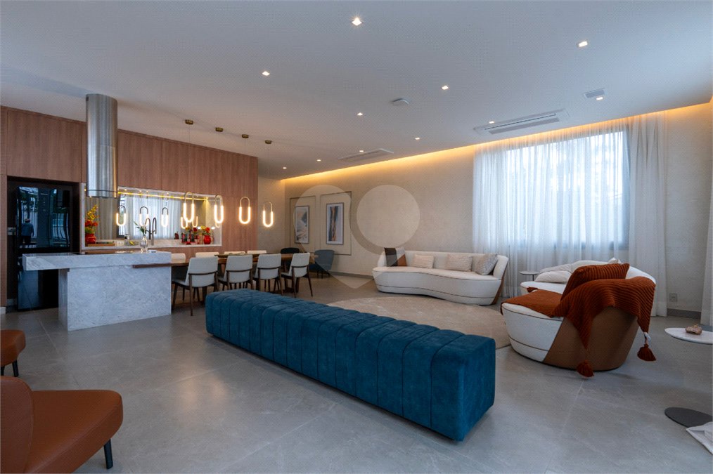 Apartamento à venda com 2 suítes em Santo Amaro, São Paulo, SP