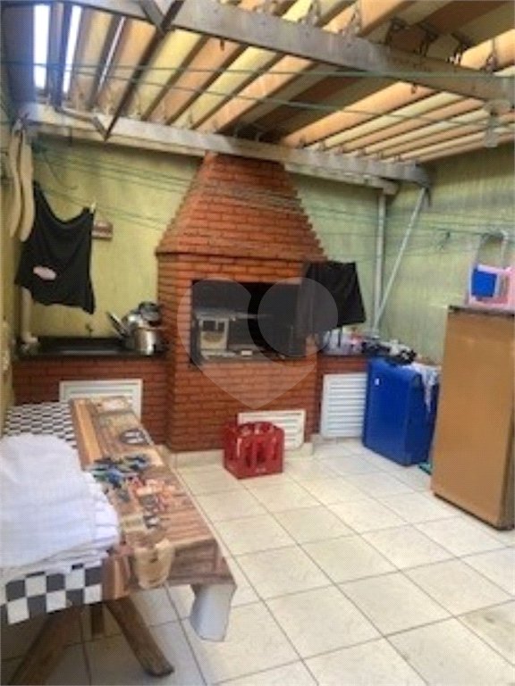 Sobrado à venda com 4 quartos, sendo 1 suíte, em Parque Edu Chaves, São Paulo, SP