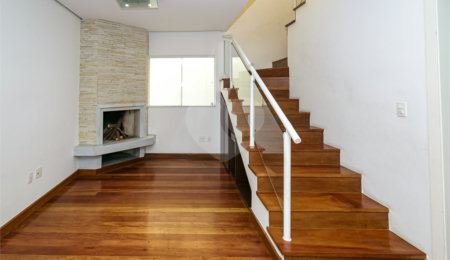 Casa à venda com 3 suítes no condomínio Villaggio Belvedere, São Paulo - SP