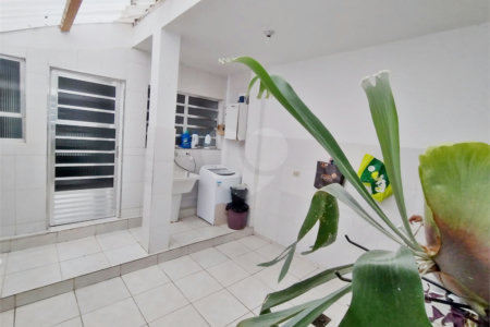 Sobrado à venda com 4 quartos em Água Fria, São Paulo, SP