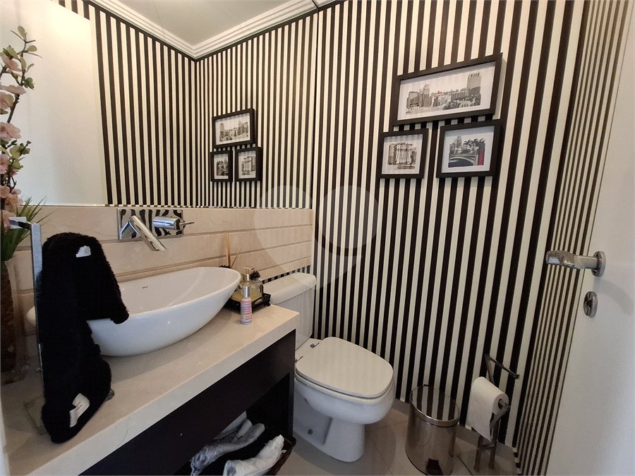 Apartamento à venda com 3 suítes em Santana, São Paulo, SP