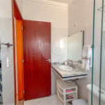 Sobrado à venda com 3 quartos, sendo 1 suíte, em Vila Mangalot, São Paulo, SP