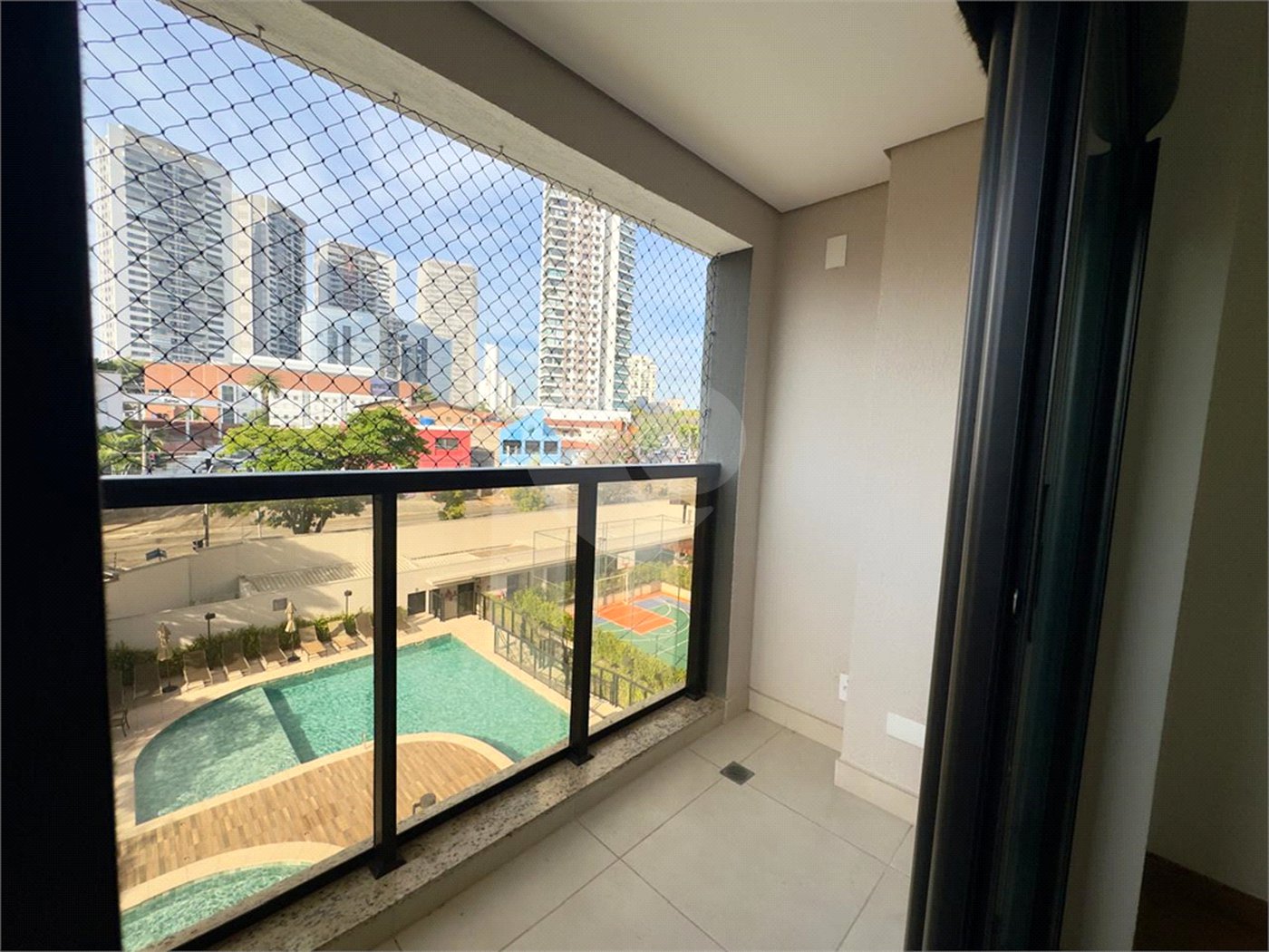 Apartamento à venda ou para alugar com 2 suítes em Jardim Faculdade, Sorocaba, SP