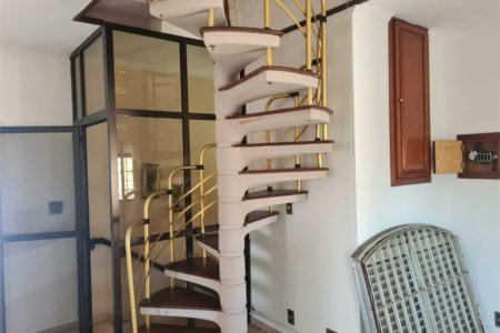 Sobrado à venda com 2 quartos, sendo 1 suíte, em Jardim Ivana, São Paulo, SP